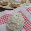 こうゆ姫's cooksnap of when they made ホワイトチョコの米粉カップケーキ.