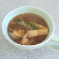 ぱふ's cooksnap of when they made 簡単＃玉ねぎと油揚げのお味噌汁.