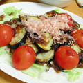 はらひー♀'s cooksnap of when they made 揚げ茄子が美味しい　おかずサラダ♬.