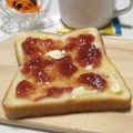ぱふ's cooksnap of when they made ジャムとマーガリンでトースト♪.