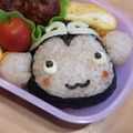 おふう☆0120's cooksnap of when they made キャラ弁♬♫おさるちゃんおにぎり.