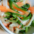 きゃよつん's cooksnap of when they made ほうれん草とカニかまの中華和え.