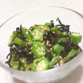 papikun's cooksnap of when they made オクラと塩こんぶ de 即席漬け.