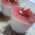 CHIｰZZ's cooksnap of when they made いちごのヨーグルトムース♬.