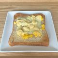 まこさんど's cooksnap of when they made 簡単！マヨたまチーズトースト。朝食に！.
