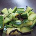 kokakokko's cooksnap of when they made ☆簡単ピリ辛☆キュウリの塩昆布あえ.