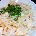 ゆいちん5's cooksnap of when they made もやしと鶏ひき肉のゆずこしょう炒め.