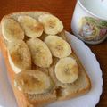 nekoland's cooksnap of when they made 朝食に♪バナナたっぷりシナモントースト.