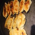 権座布朗☆'s cooksnap of when they made 餃子の皮.