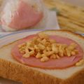 twin-twin's cooksnap of when they made ニワトリぼうやのパンとハムの揚げ玉包み.