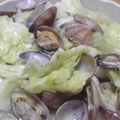 うーさんまーさん's cooksnap of when they made あさりとキャベツのにんにくバター蒸し.
