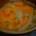 ユキチ子's cooksnap of when they made たまねぎとにんじんのコンソメスープ☆.