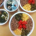 2児ママ's cooksnap of when they made 豆腐とわかめとちくわのお吸い物.