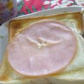 ジュリネ☆'s cooksnap of when they made のせて焼くだけ♬ハムチーズトースト.