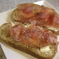 ma0512's cooksnap of when they made 生ハム☆クリームチーズのトースト.