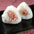 てんじゅ's cooksnap of when they made 桜の塩むすび.
