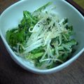 りっこるん's cooksnap of when they made 春菊ともやしの簡単ナムル♪.