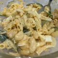 Latte.M's cooksnap of when they made ツナとゆで卵入り☆カレーマカロニサラダ.