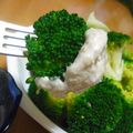 太郎と花子と私's cooksnap of when they made ご飯もススム☆ブロッコリーのごまマヨ和え.