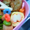 ゆいちん5's cooksnap of when they made 簡単✿ฺかにかま入り玉子焼き.