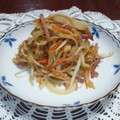 ☆むさし☆'s cooksnap of when they made 給食再現！千切り大根と野菜の炒めもの★゛.