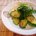 Kenmamac's cooksnap of when they made 簡単！きゅうりの梅かつお和え.