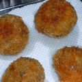 maa-chan's cooksnap of when they made カレーライスコロッケ.