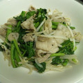 e-kiyo's cooksnap of when they made **菜の花と豚肉の炒め物**.