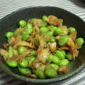 ちはる2011's cooksnap of when they made 枝豆とツナのコンソメ炒め.