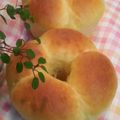 masa9009's cooksnap of when they made 100均シフォン型でお花パン(・∇・o).