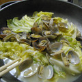 生誕１９７３年独身男's cooksnap of when they made あさりとキャベツの酒蒸し.