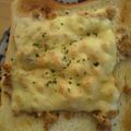 はちゅっこ's cooksnap of when they made 鶏そぼろのトースト.