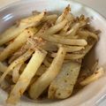 papikun's cooksnap of when they made じゃがいもとザーサイのラー油炒め.