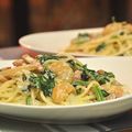 MyDining's cooksnap of when they made 蓮根と海老とベーコンのクリームパスタ.