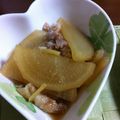 ma-tan's cooksnap of when they made スライス大根と豚肉の煮物.