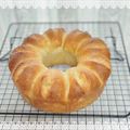 ゆーじん１１４'s cooksnap of when they made 可愛いシュガートップのリングパン＆塩パン.