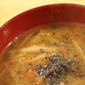rakuen's cooksnap of when they made 牛蒡と人参の黒胡麻汁.