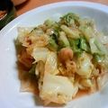 食いしん坊ネコ's cooksnap of when they made 春キャベツと鶏モモの昆布茶炒め.
