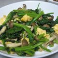 ゆうな０７０７'s cooksnap of when they made 卵とほうれん草のバター醤油炒め♪.