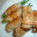 monemaruku's cooksnap of when they made 柚子こしょうでさっぱり♪きのこの豚肉巻き.