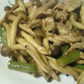 はなみずき3's cooksnap of when they made 豚肉としめじの簡単炒め.