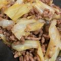 クックGXY3W☆'s cooksnap of when they made 合挽きとキャベツのカレー炒め.