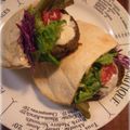 YA78's cooksnap of when they made ファラフェルサンド.