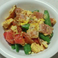 Mike929's cooksnap of when they made トマトとスナップエンドウと卵の炒め物.