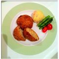 あやぷー７'s cooksnap of when they made 鶏ミンチと豆腐の大葉メンチカツ.