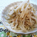 Kenmamac's cooksnap of when they made 簡単すぎ？もやしのおかかマヨポンあえ.