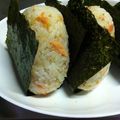 桃色バード's cooksnap of when they made ♡鮭・ねぎ・ごまのおにぎり♡.