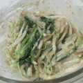 CoffeeCoco's cooksnap of when they made ∮もやしと三つ葉のわさびマヨ✰彡サラダ∮.