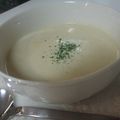 Hoink's cooksnap of when they made カリフラワーの冷製ポタージュ.