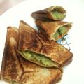 あやこ６１'s cooksnap of when they made (ﾟ∀ﾟ)ﾉアボカドと桃屋ラー油のせパン.
